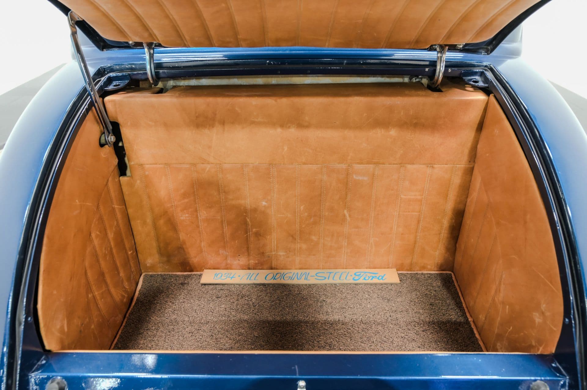 1934 FORD MODEL A - thumbnail 43