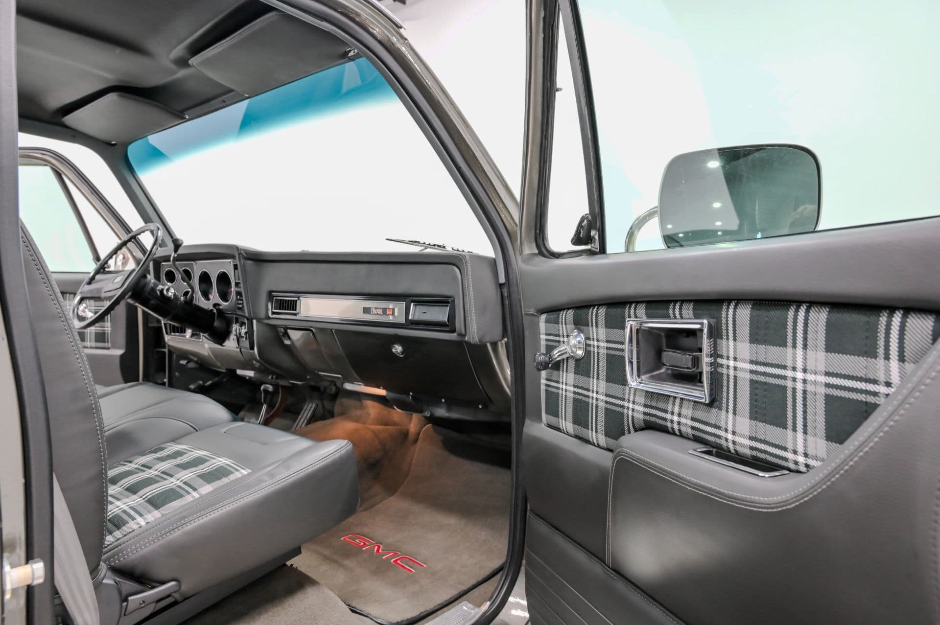 1979 GMC Sierra Grande Pick Up - thumbnail 37
