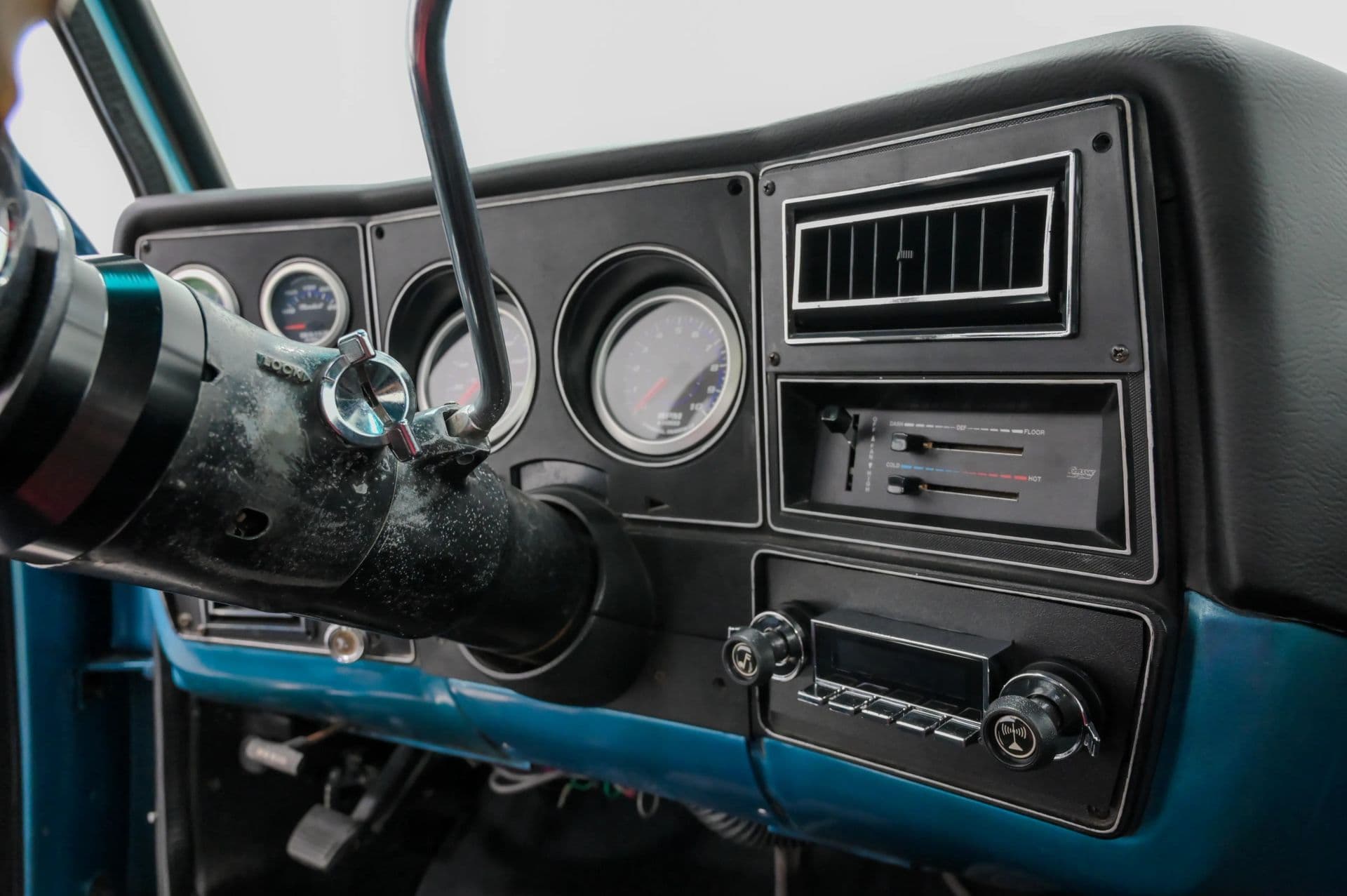 1978 Chevrolet C10 Scottsdale - thumbnail 33