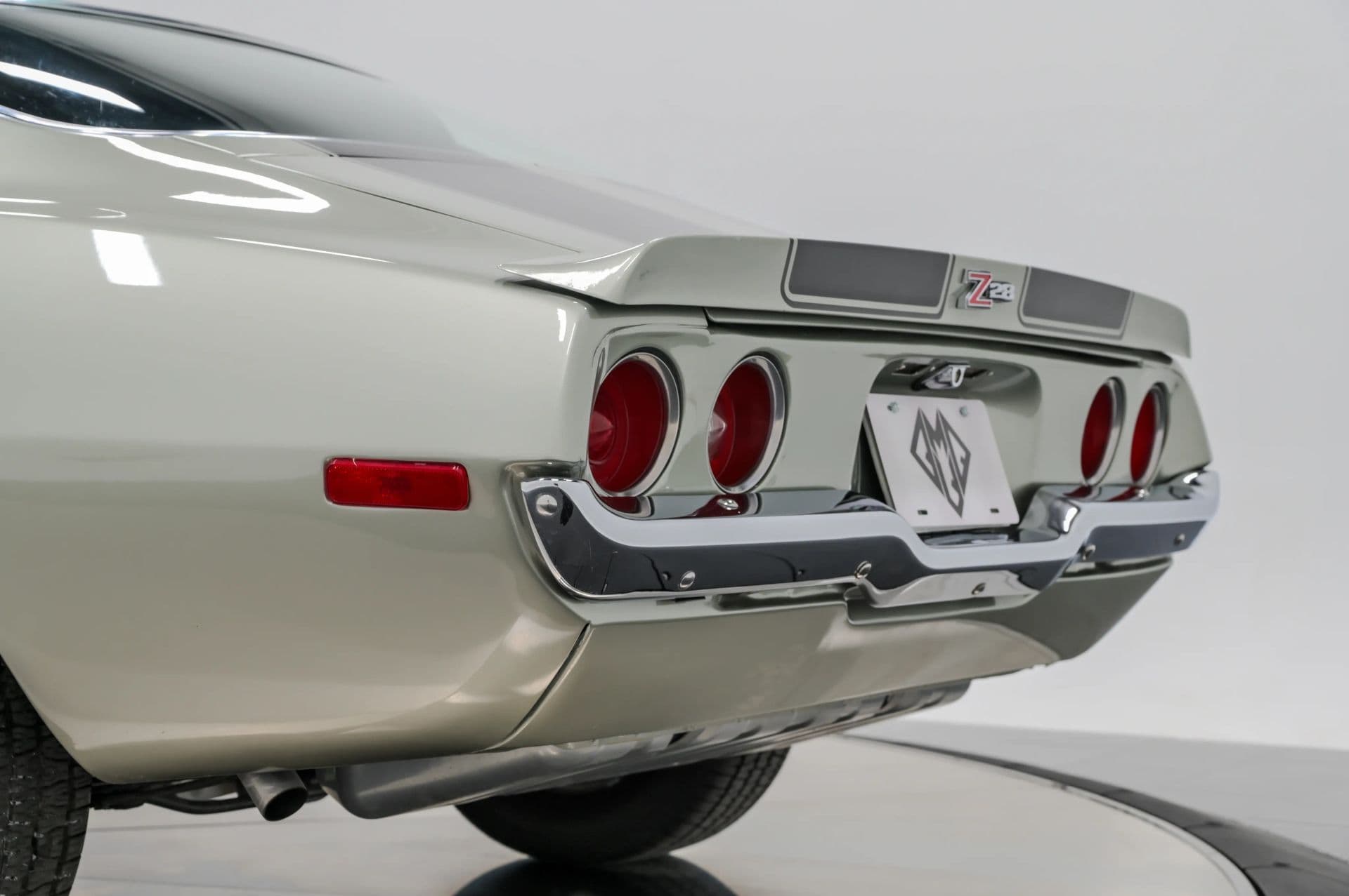 1972 Chevrolet Camaro Z28 - thumbnail 26