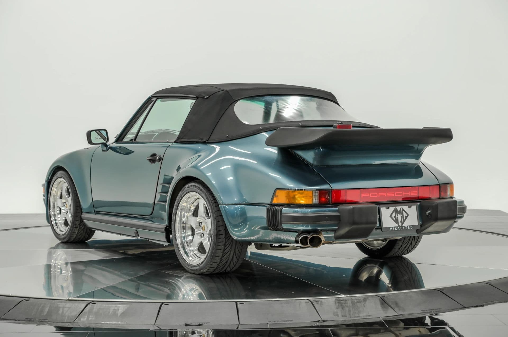 1987 Porsche 911 2D Cabriolet - thumbnail 4