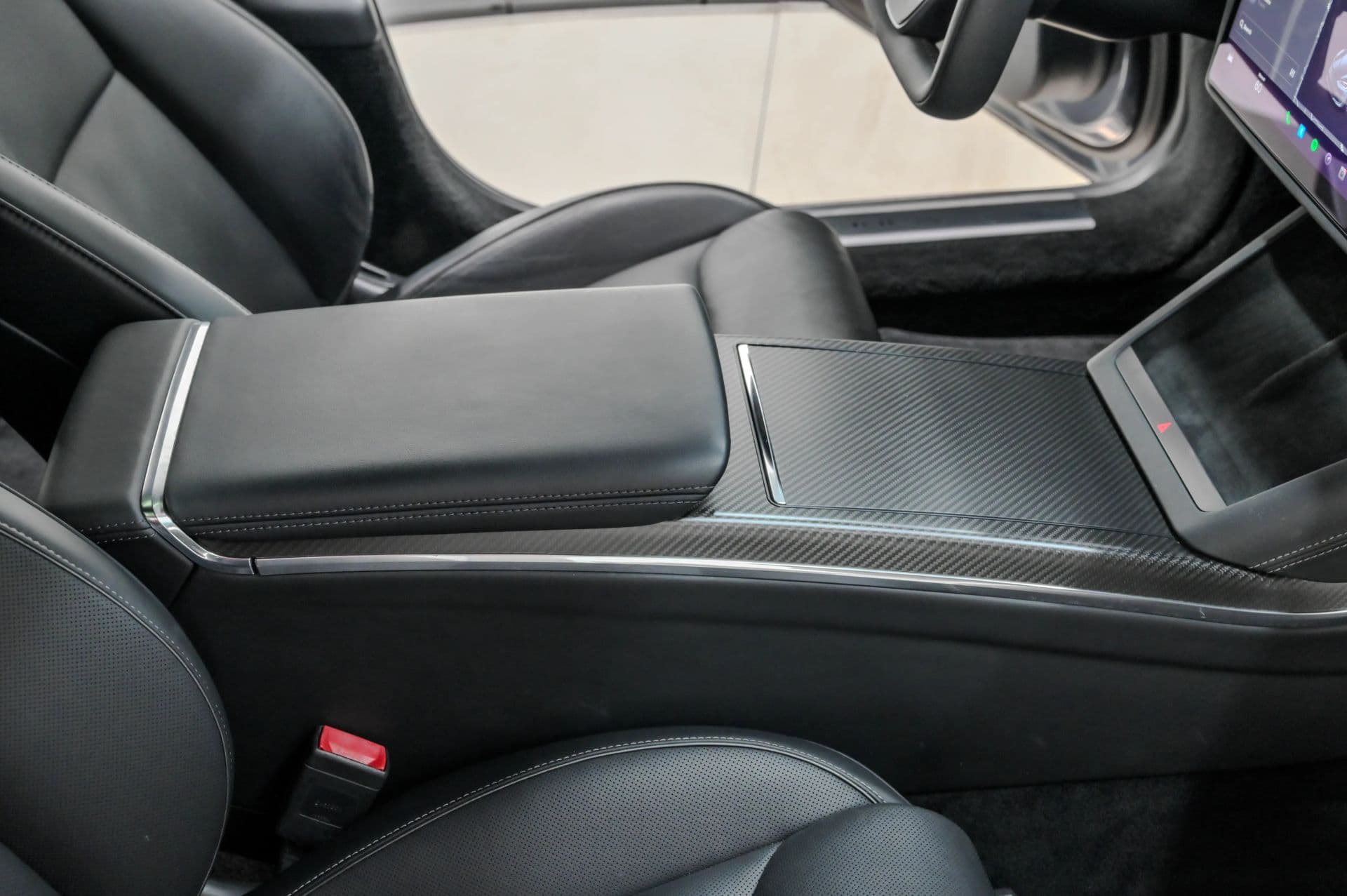 2022 Tesla Model S Plaid Sedan 4D - thumbnail 36