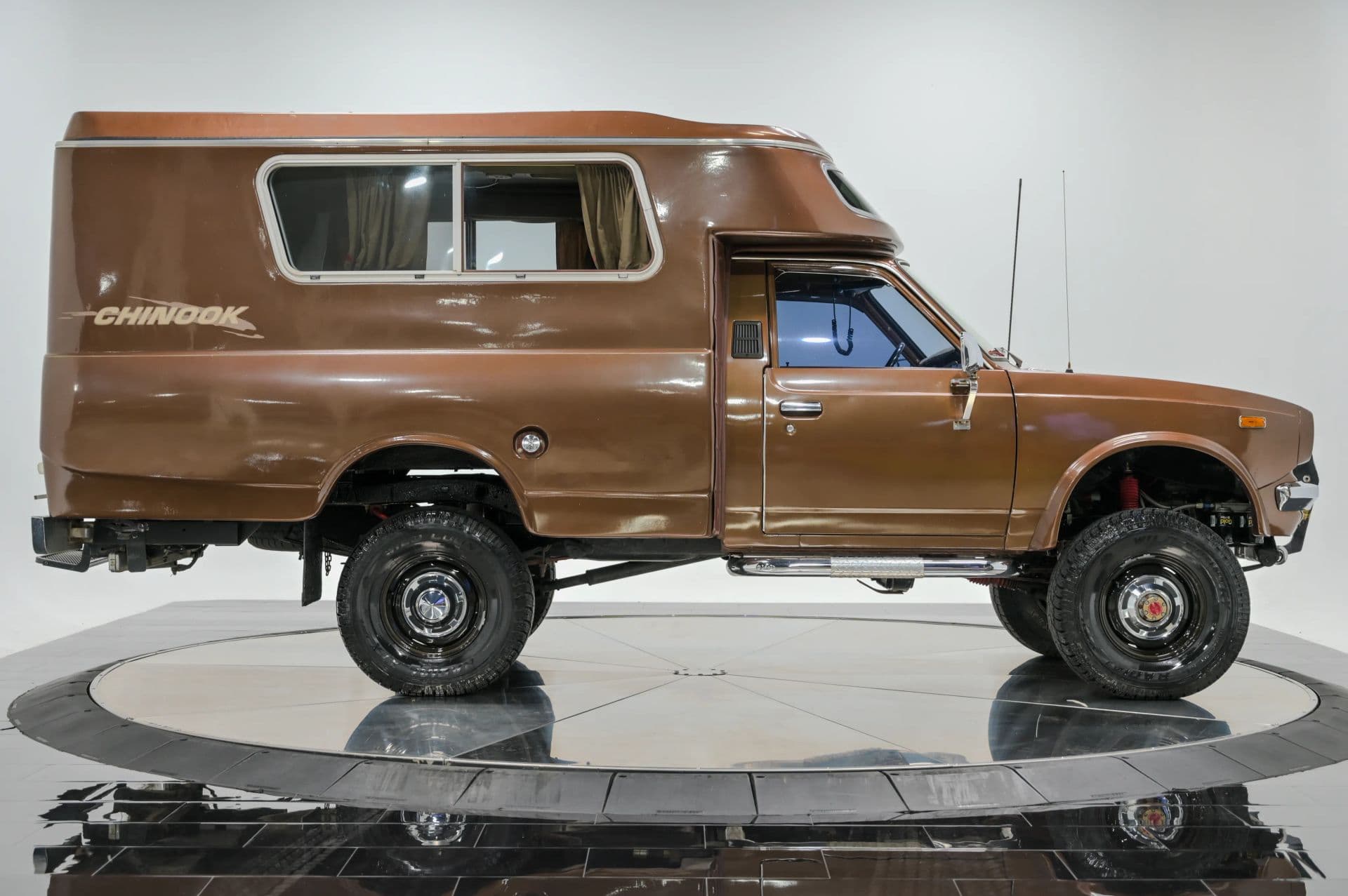 1978 Toyota Chinook - thumbnail 8