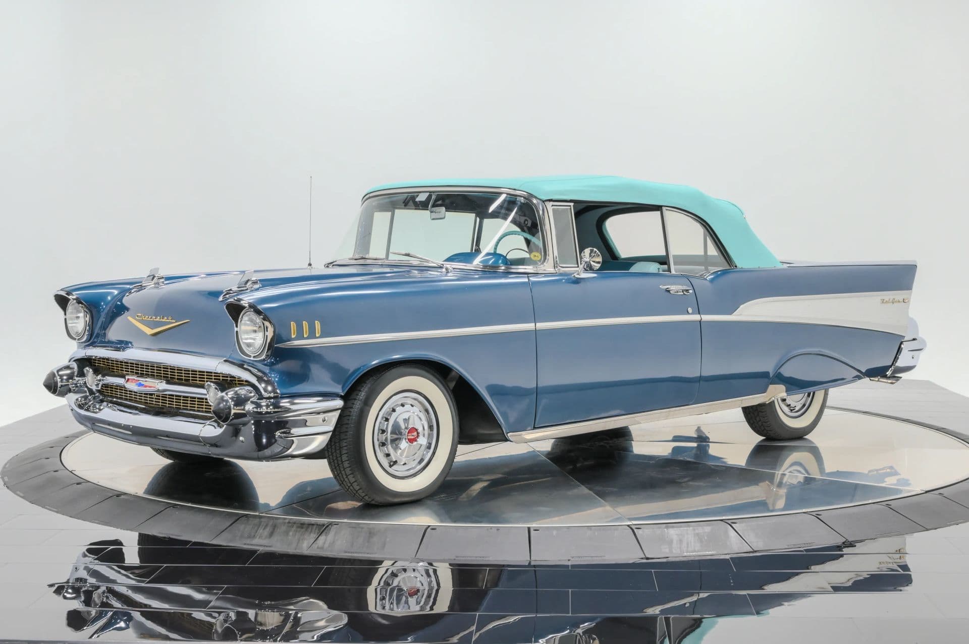 1957 Chevrolet BelAir - thumbnail 2