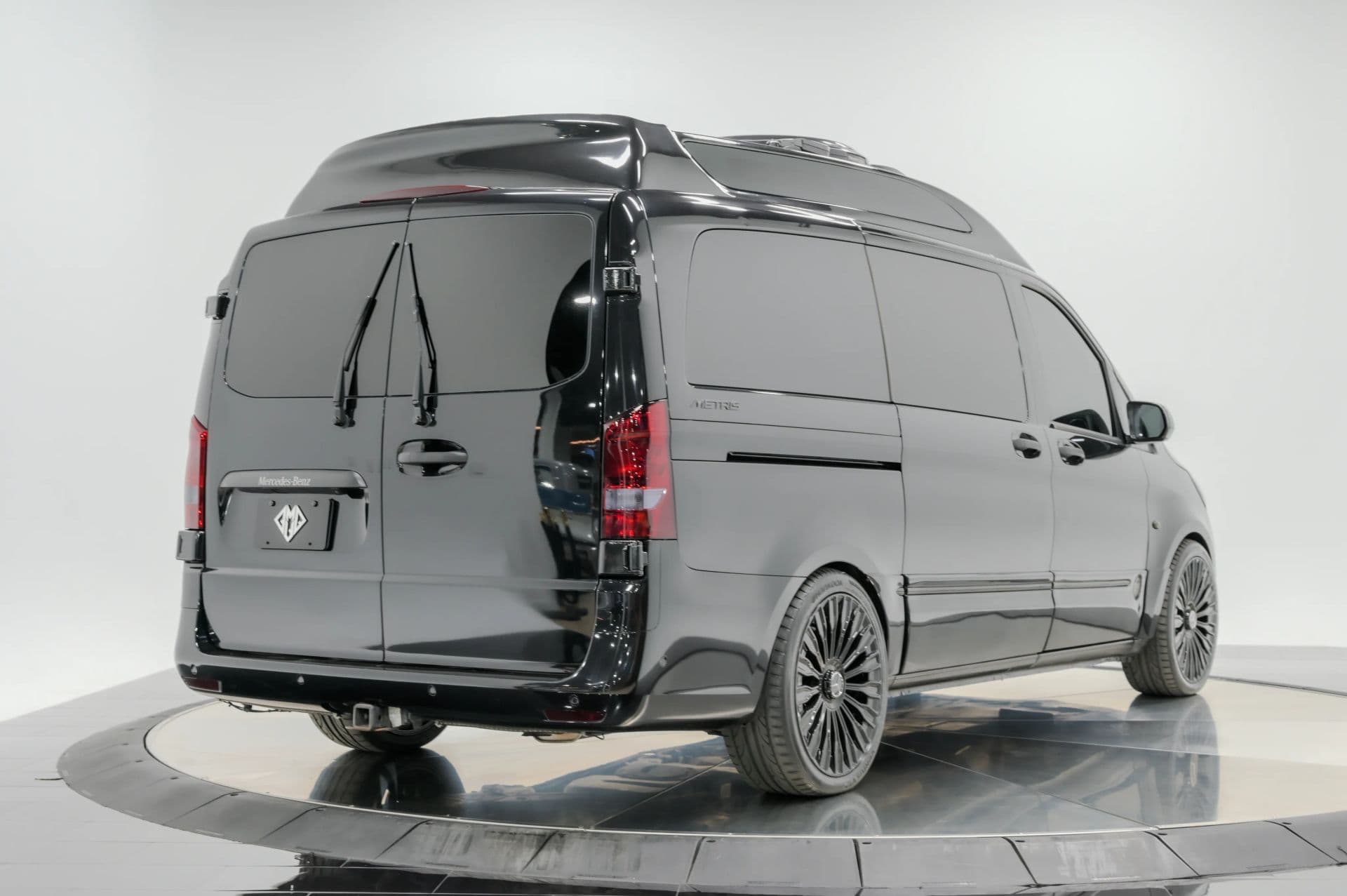 2018 Mercedes-Benz Metris Passenger Van 4D - thumbnail 7