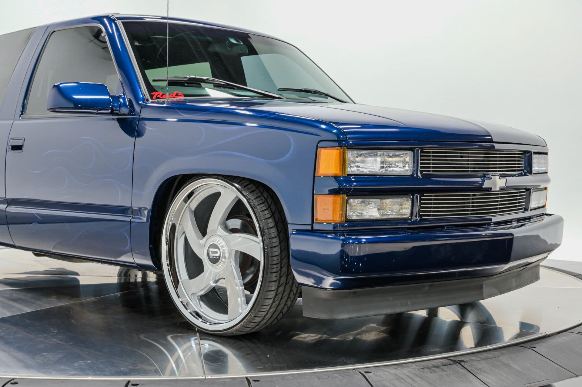 1997 Chevrolet Tahoe Sport Utility 2D - thumbnail 15