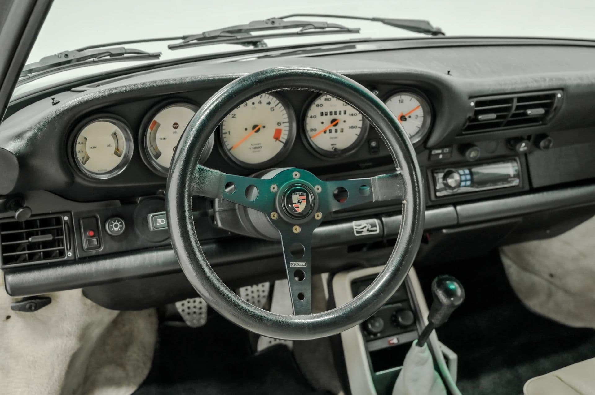 1987 Porsche 911 2D Cabriolet - thumbnail 35