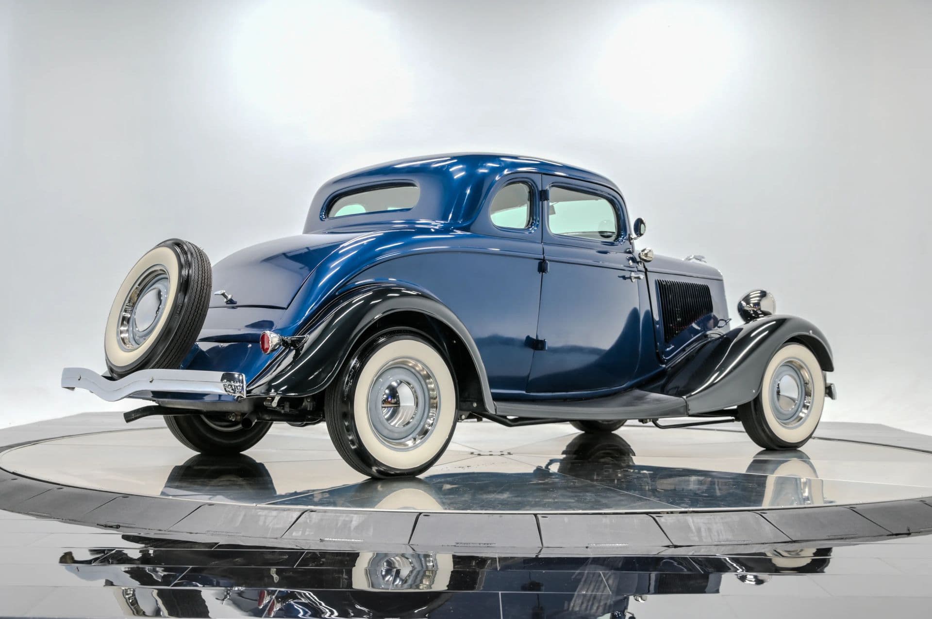 1934 FORD MODEL A - thumbnail 8
