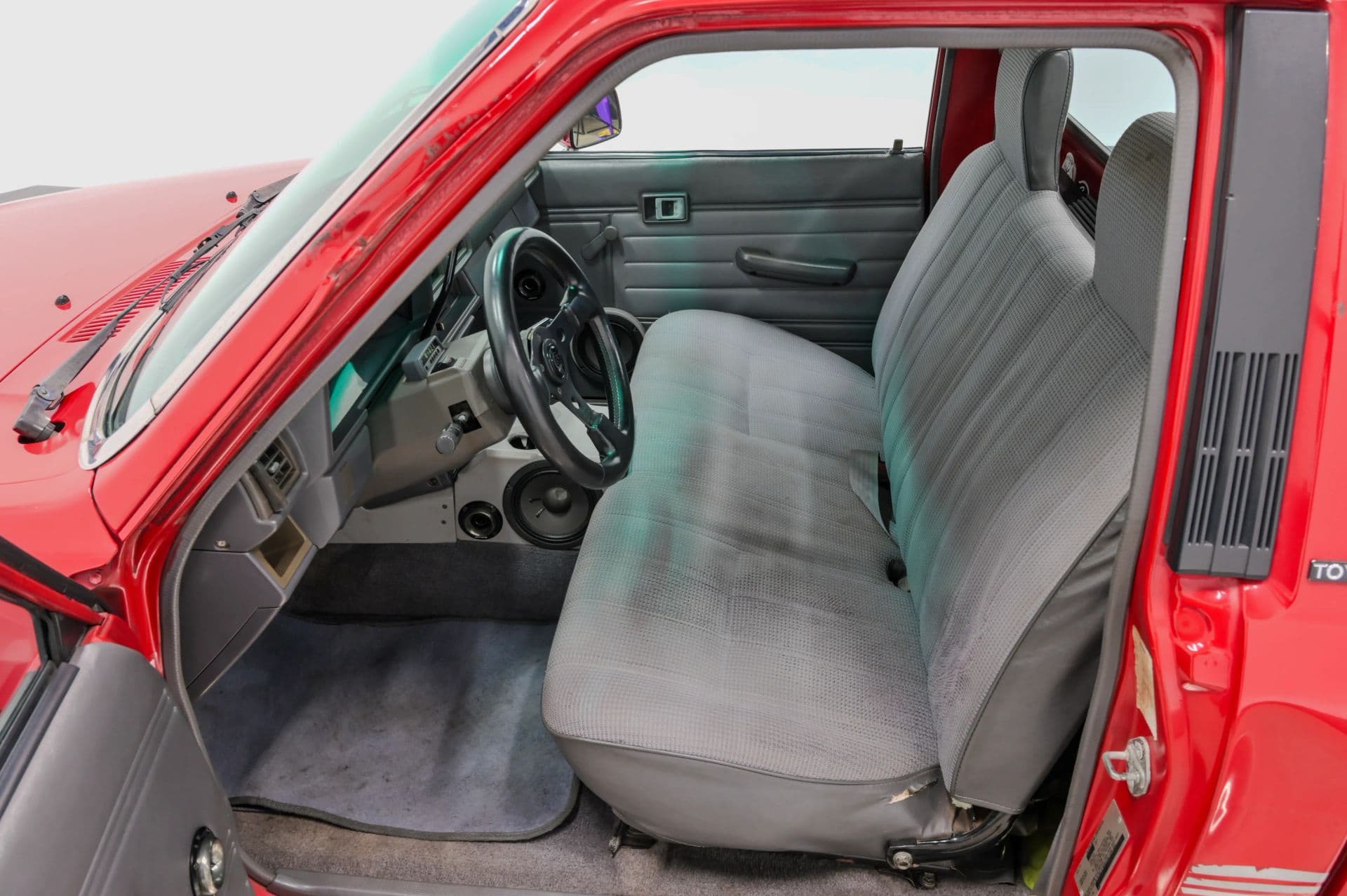 1987 Toyota Pickup Base Short Bed - thumbnail 30