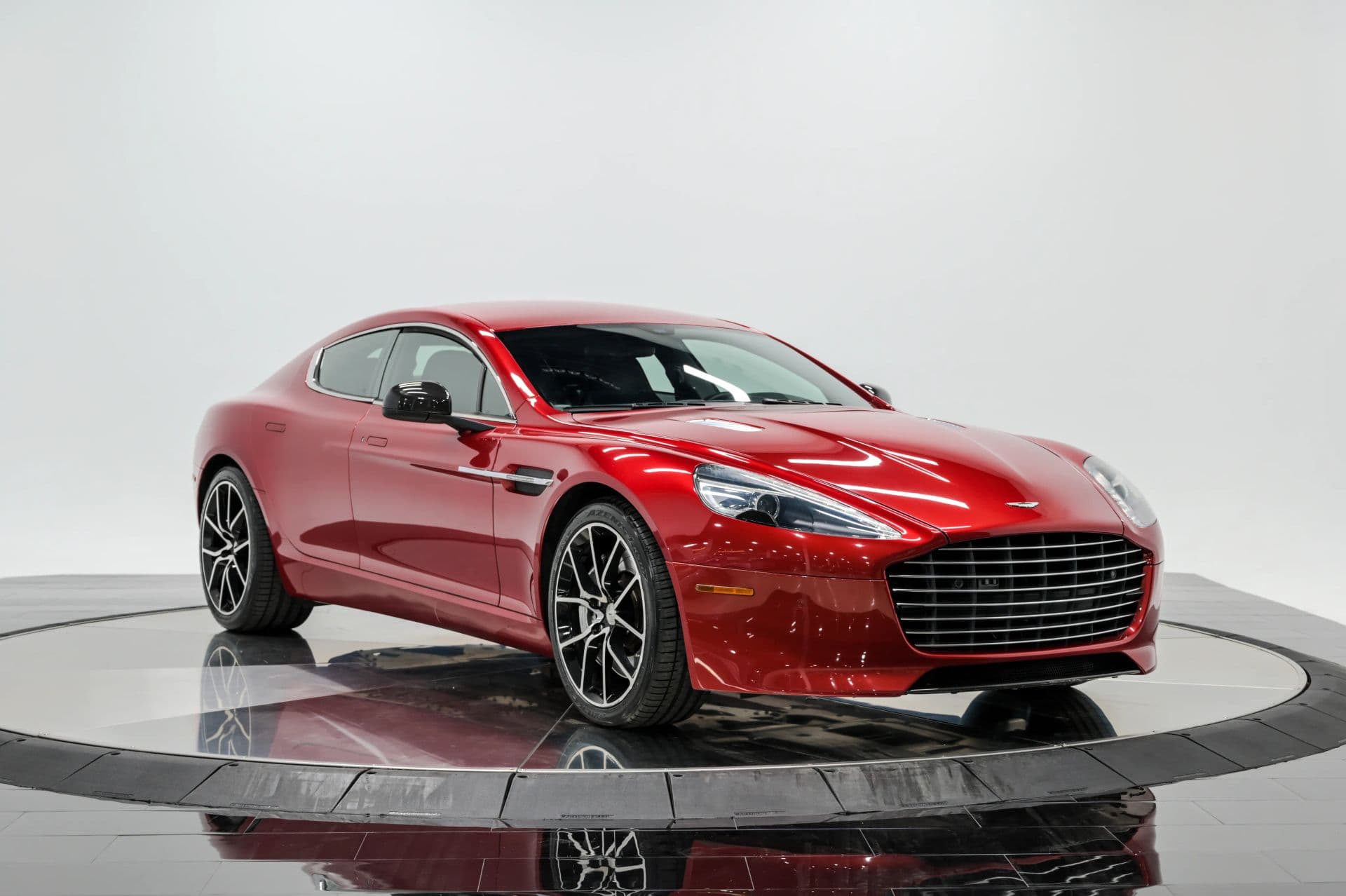 2014 Aston Martin Rapide S Sedan 4D - thumbnail 10