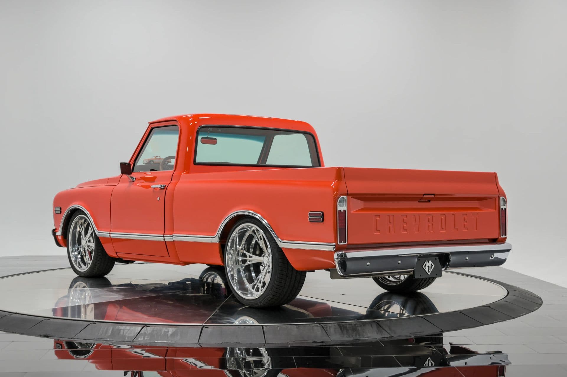 1970 Chevrolet C10 - thumbnail 4