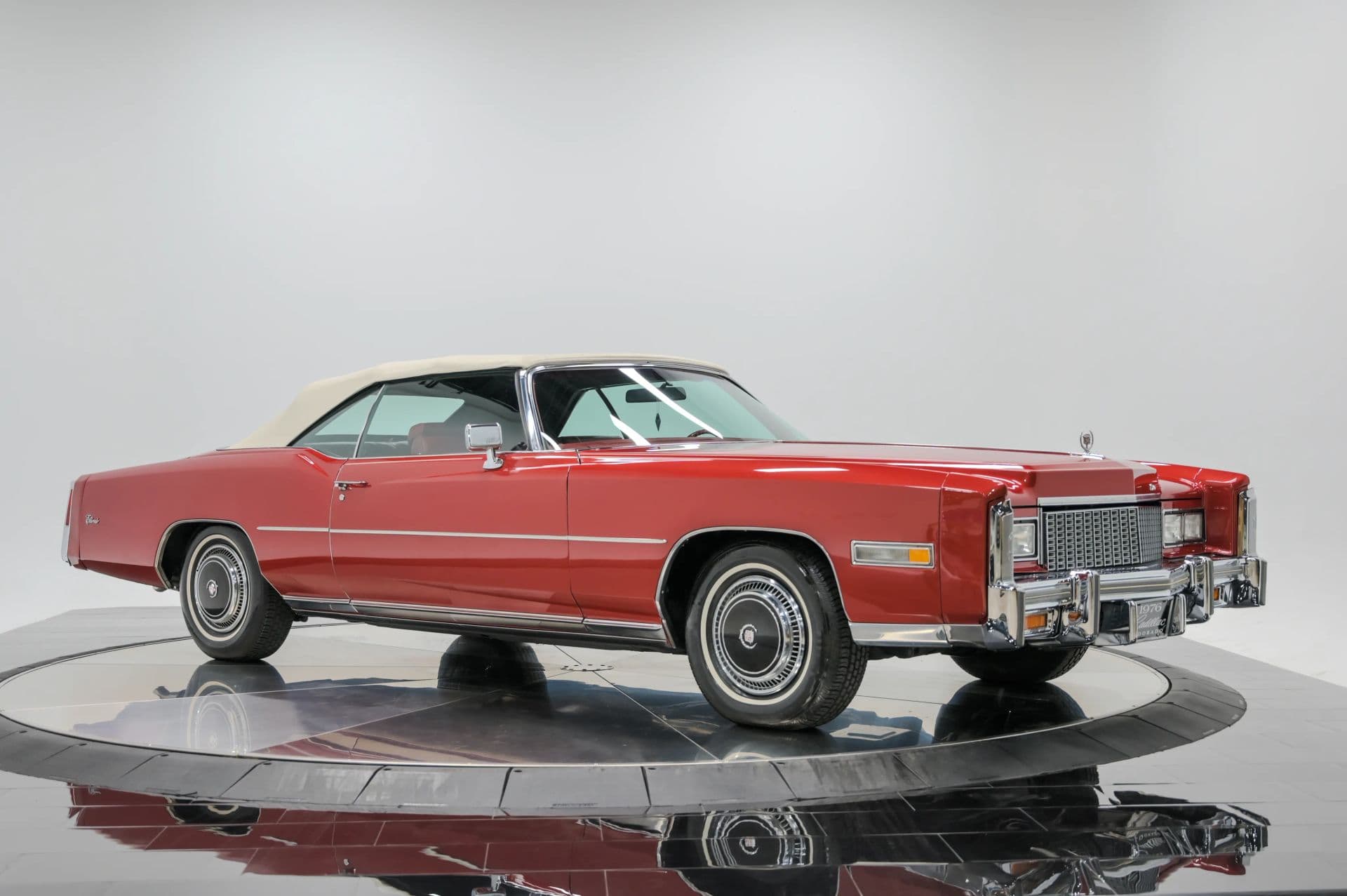 1976 Cadillac Eldorado - thumbnail 9