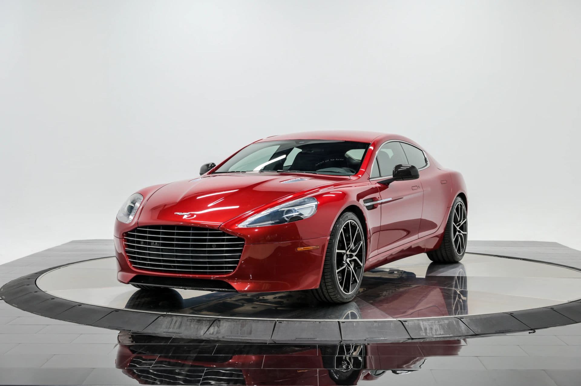 2014 Aston Martin Rapide S Sedan 4D - thumbnail 12