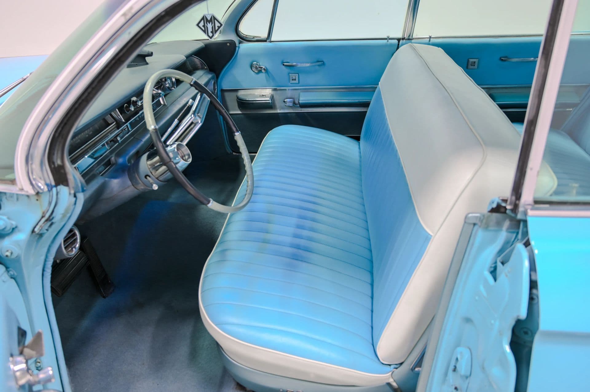 1961 Cadillac Coupe de Ville Coupe - thumbnail 29
