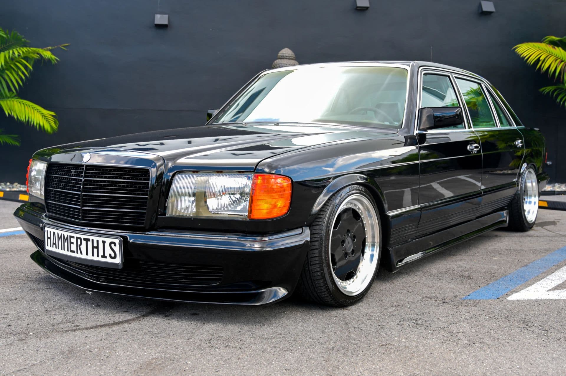 1985 Mercedes-Benz 500 Series SEL 4D Sedan - thumbnail 2