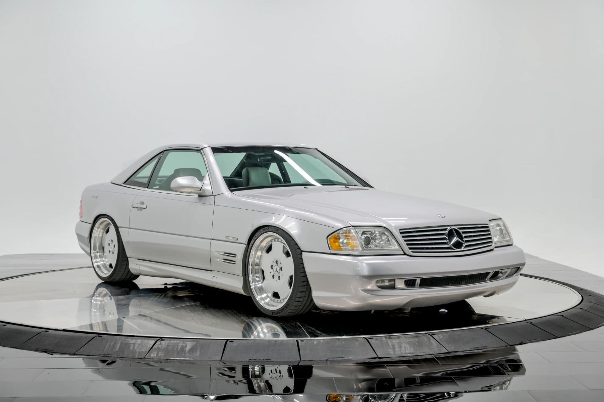 2002 Mercedes-Benz SL-Class SL 500 Roadster 2D - thumbnail 11