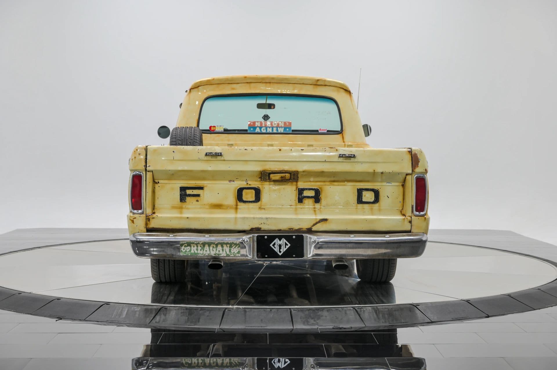 1966 Ford F100 - thumbnail 5
