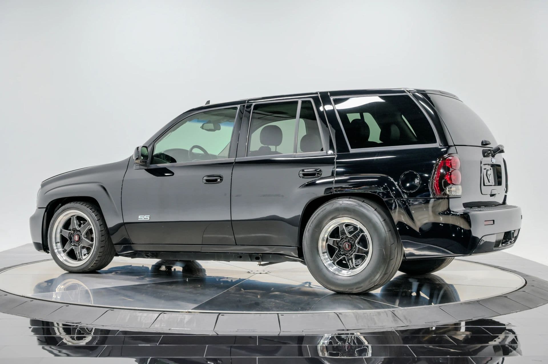 2007 Chevrolet Trailblazer SS Sport Utility 4D - thumbnail 3