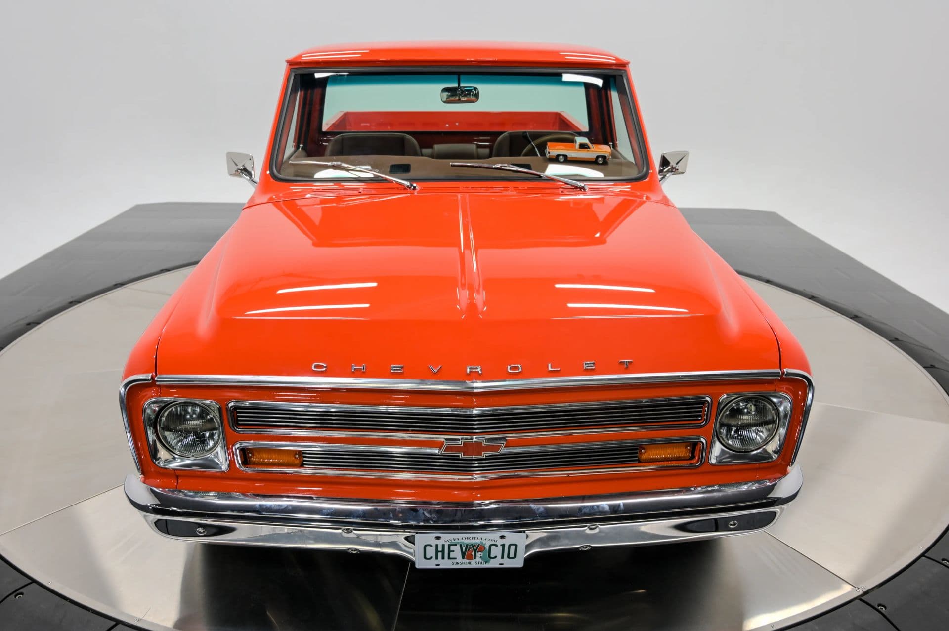 1970 Chevrolet C10 - thumbnail 25