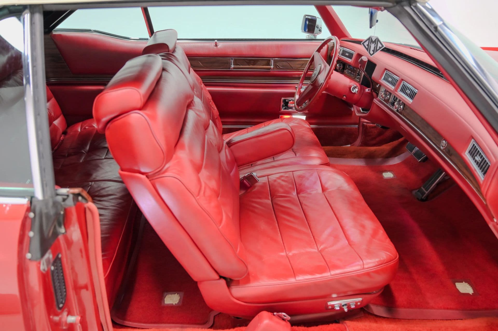 1976 Cadillac Eldorado - thumbnail 33