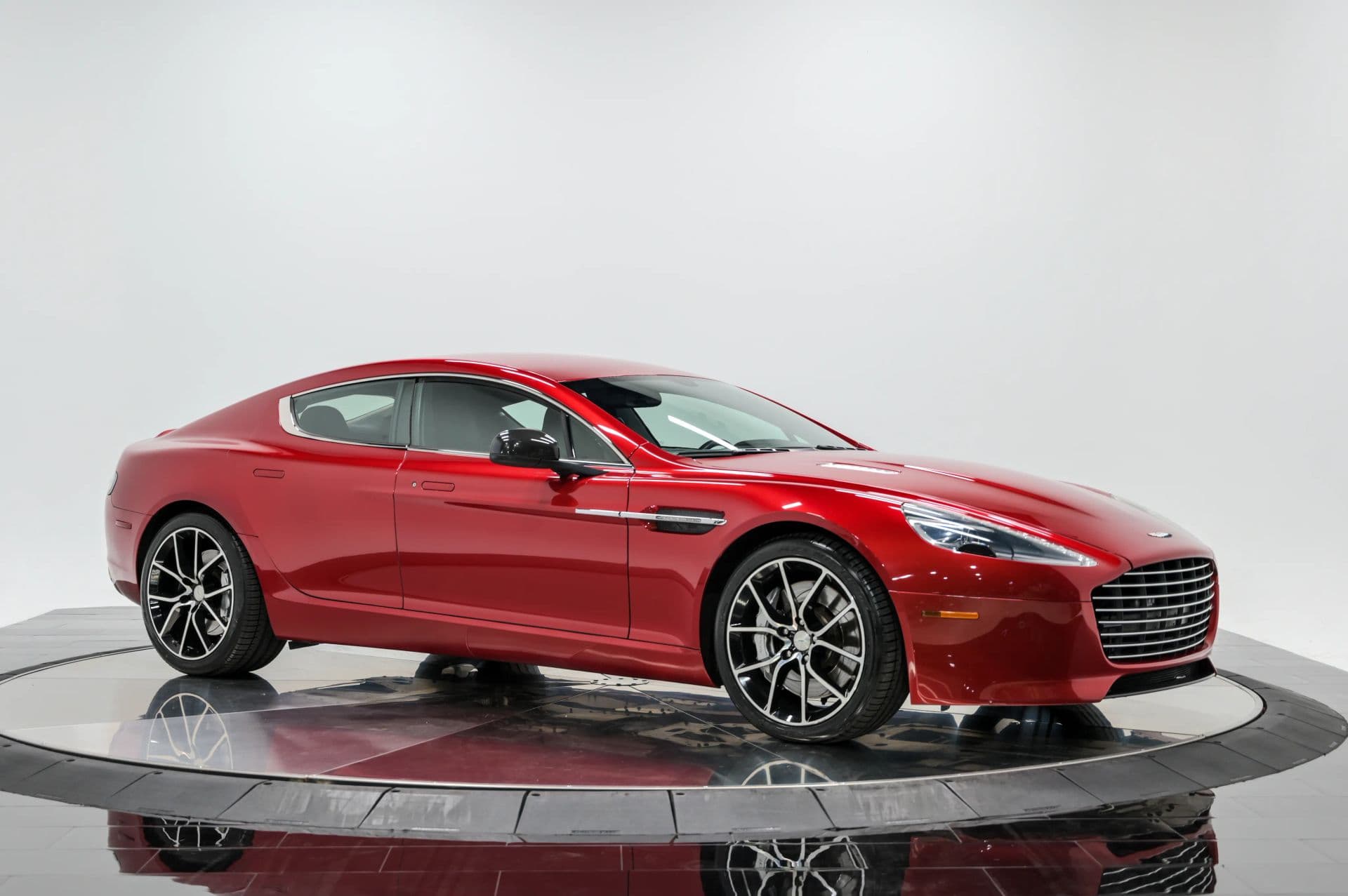 2014 Aston Martin Rapide S Sedan 4D - thumbnail 9