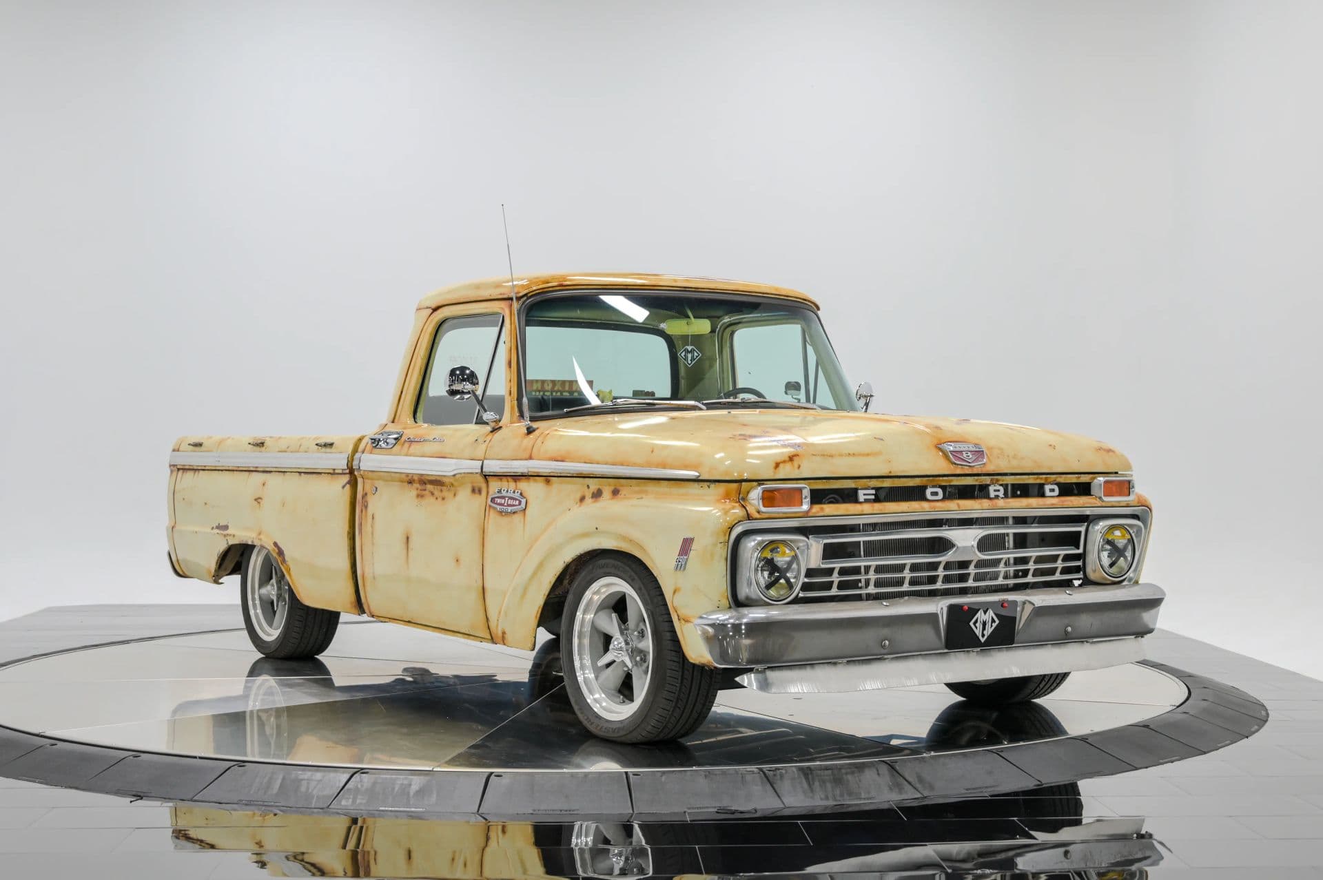 1966 Ford F100 - thumbnail 10