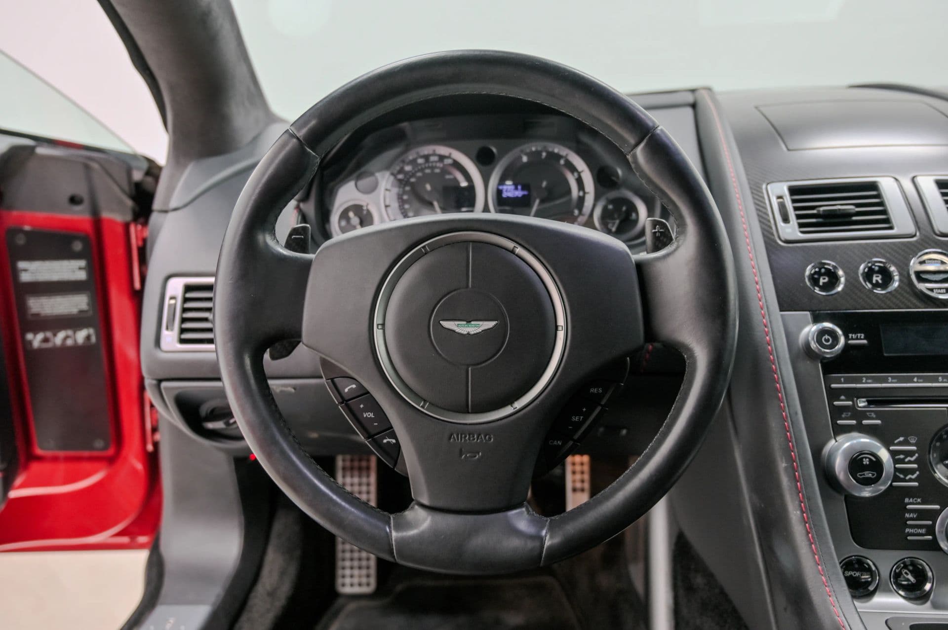 2014 Aston Martin Rapide S Sedan 4D - thumbnail 31