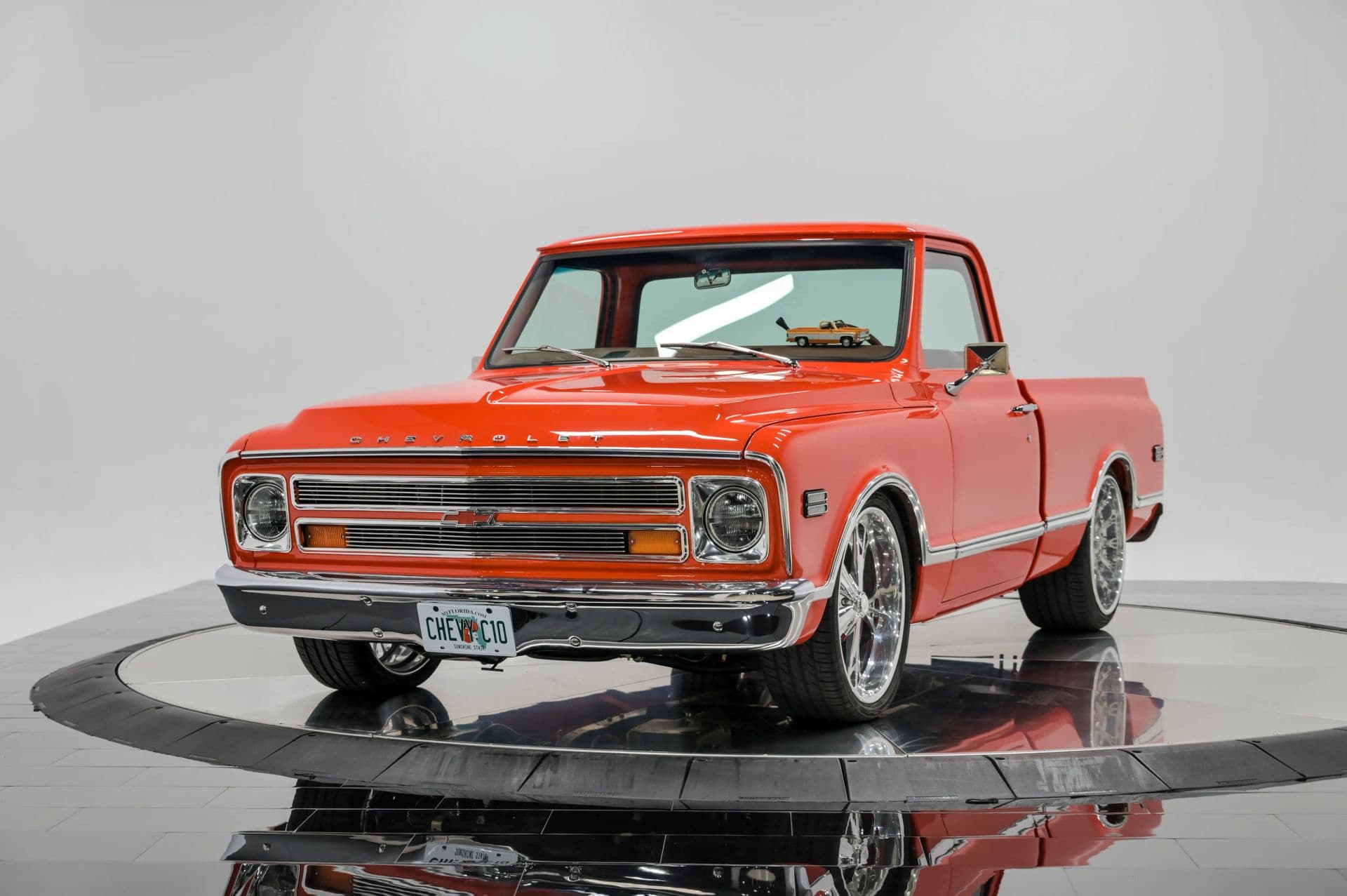 1970 Chevrolet C10 - thumbnail 14