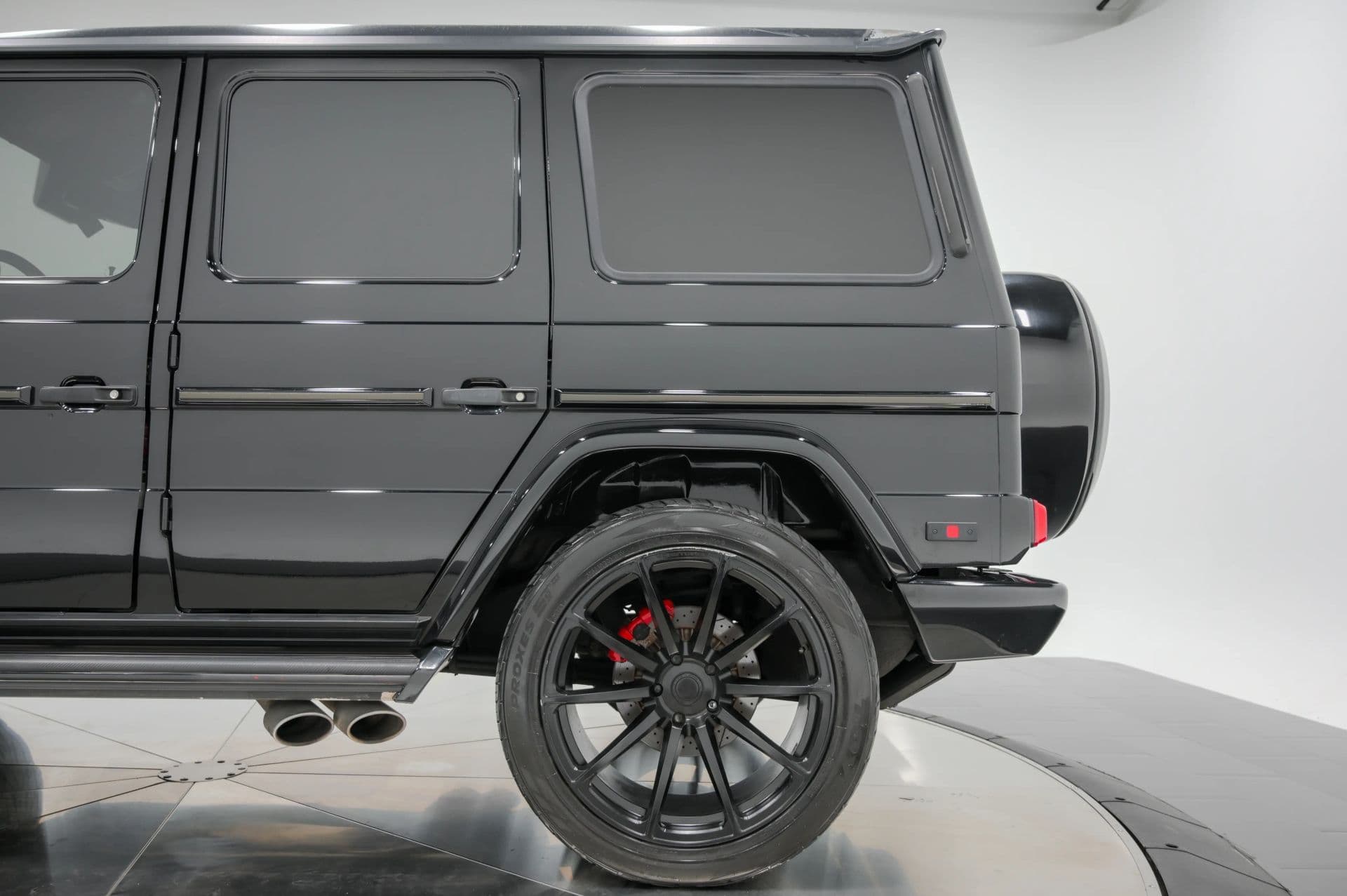 2016 Mercedes-Benz G-Class G 63 AMG Sport Utility 4D - thumbnail 19