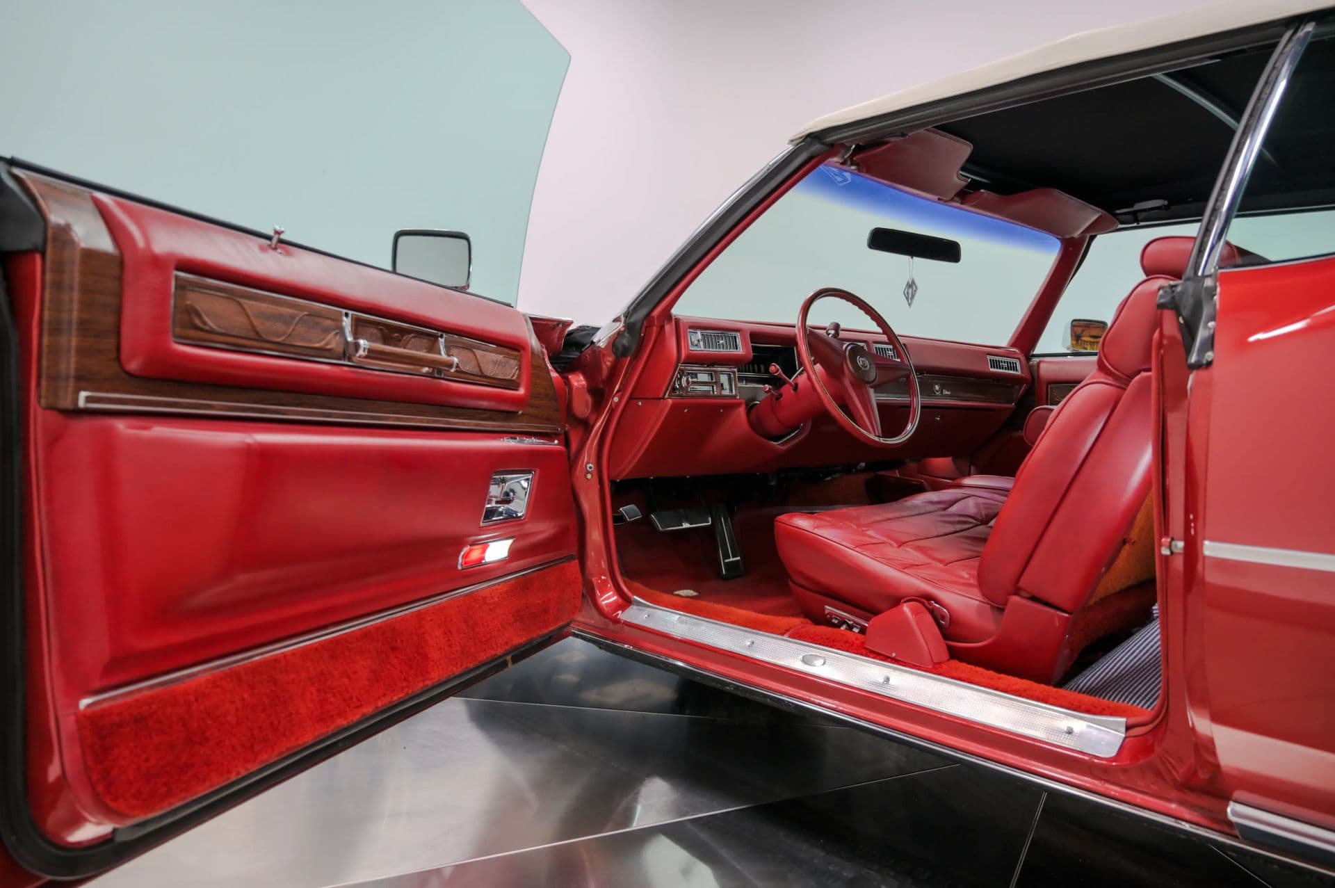 1976 Cadillac Eldorado - thumbnail 24