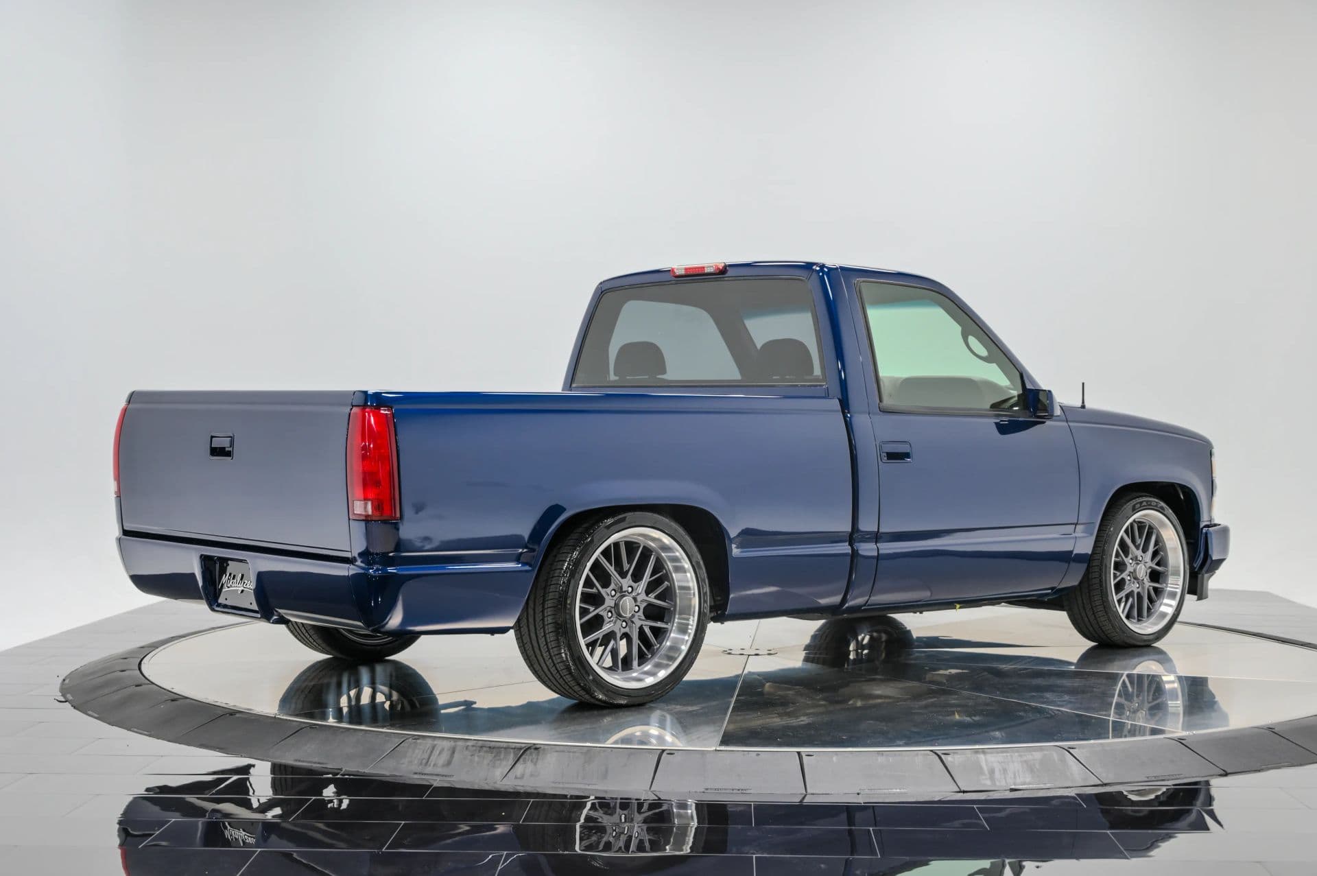 1994 Chevrolet 1500 Regular Cab Short Bed - thumbnail 8