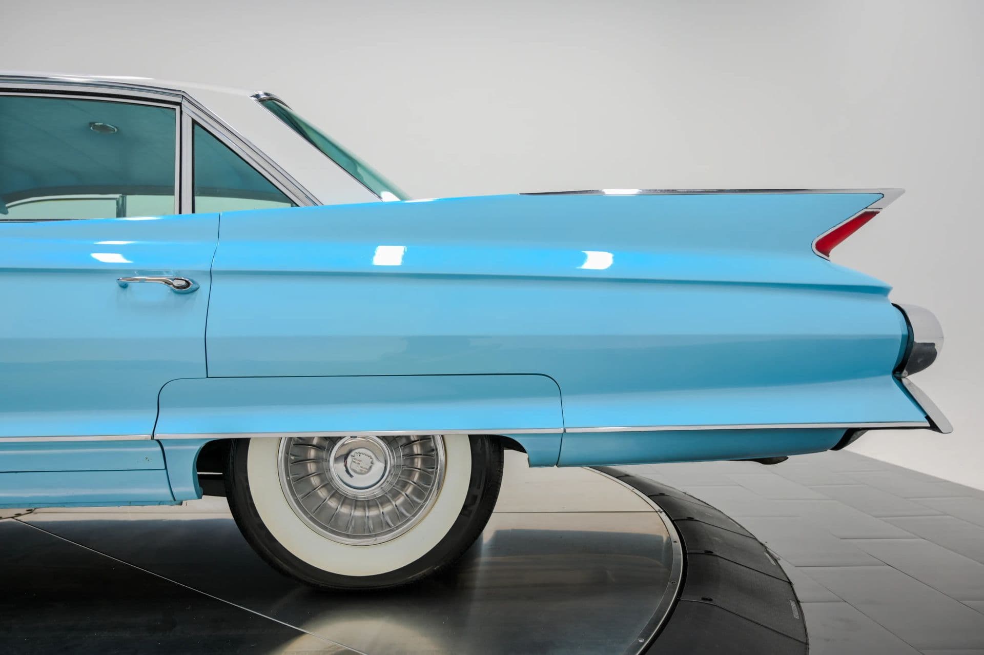 1961 Cadillac Coupe de Ville Coupe - thumbnail 23