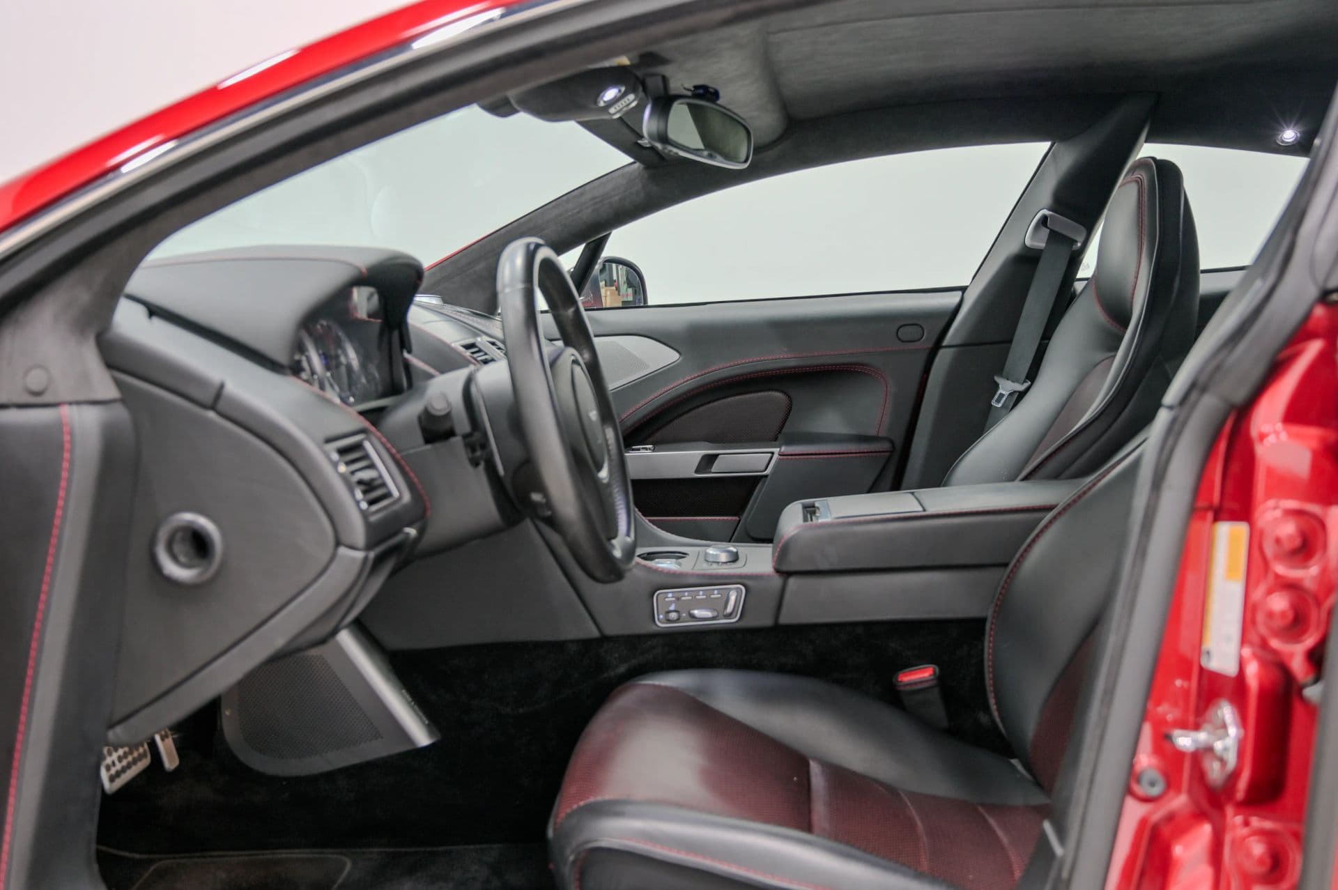 2014 Aston Martin Rapide S Sedan 4D - thumbnail 29