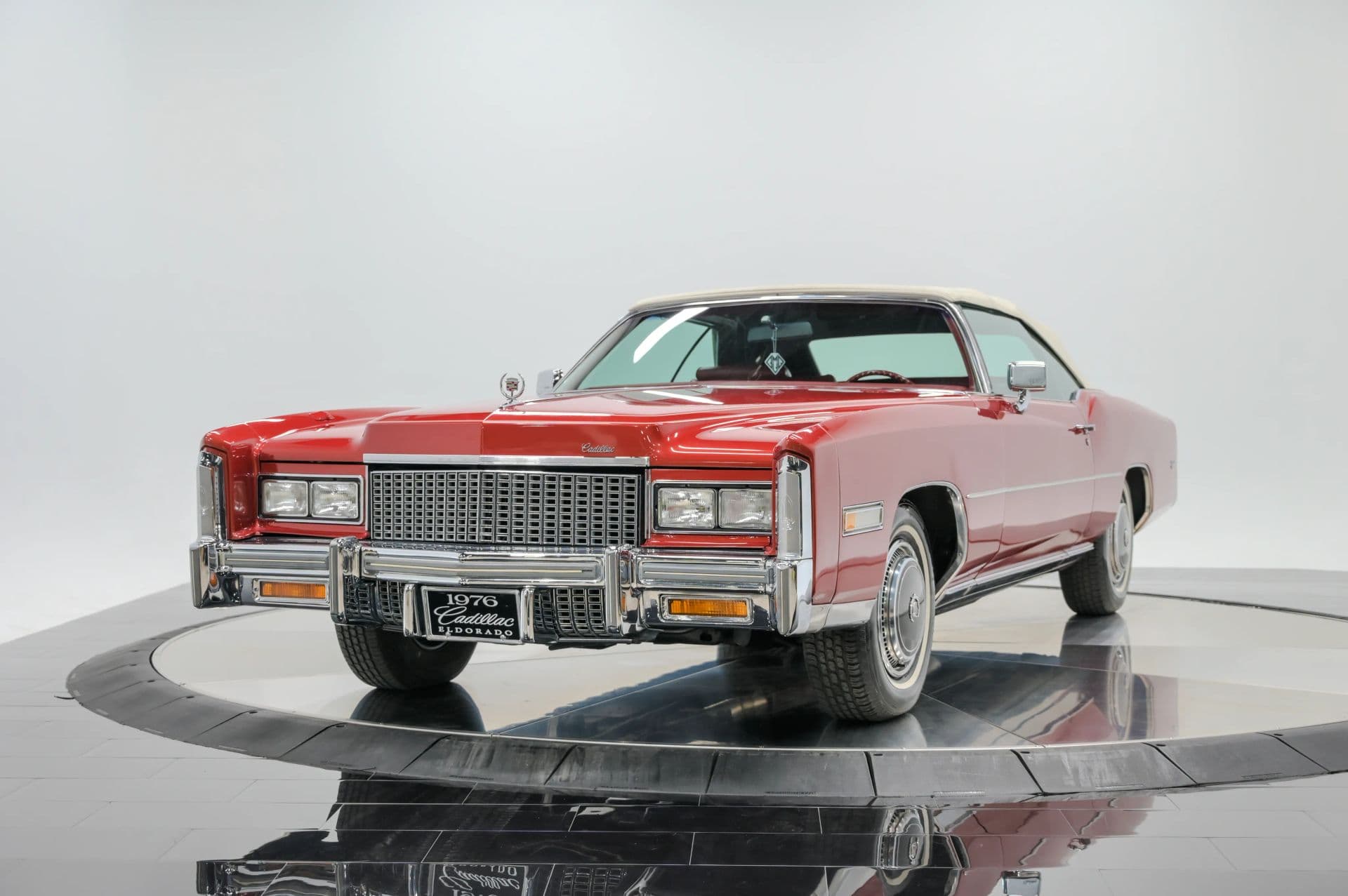 1976 Cadillac Eldorado - thumbnail 12