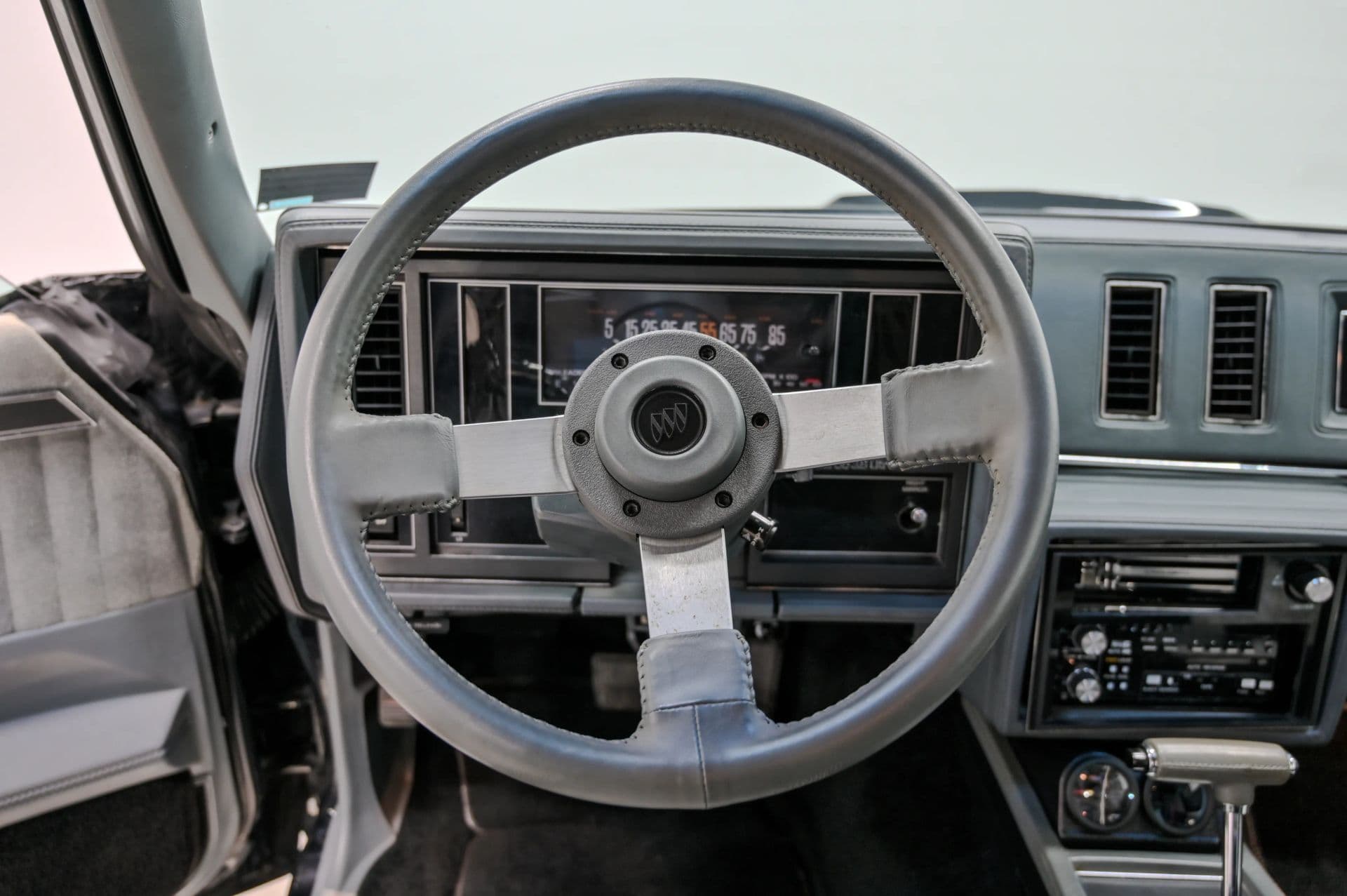 1986 Buick Regal Grand National 2D Coupe - thumbnail 32