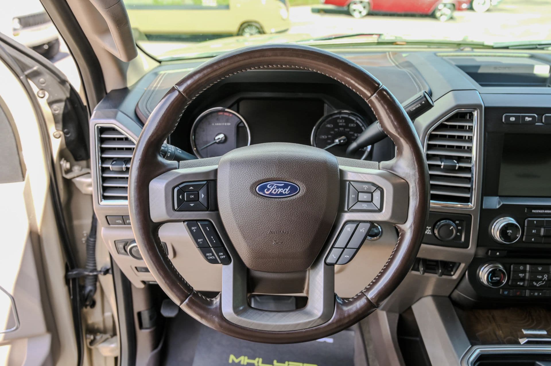 2018 Ford F250 Super Duty Crew Cab Limited Pickup 4D 6 3/4 ft - thumbnail 24