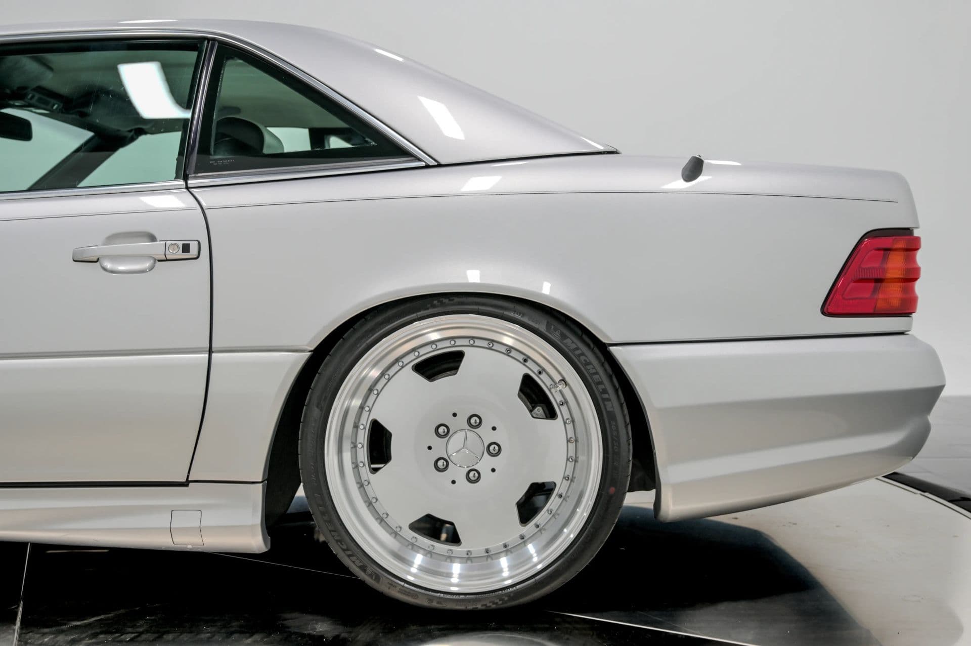 2002 Mercedes-Benz SL-Class SL 500 Roadster 2D - thumbnail 24