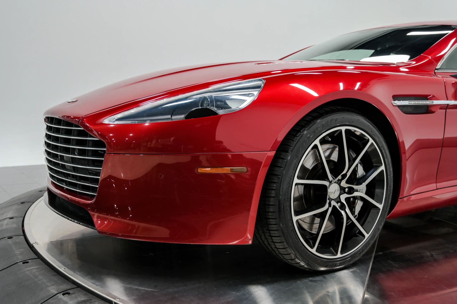2014 Aston Martin Rapide S Sedan 4D - thumbnail 13