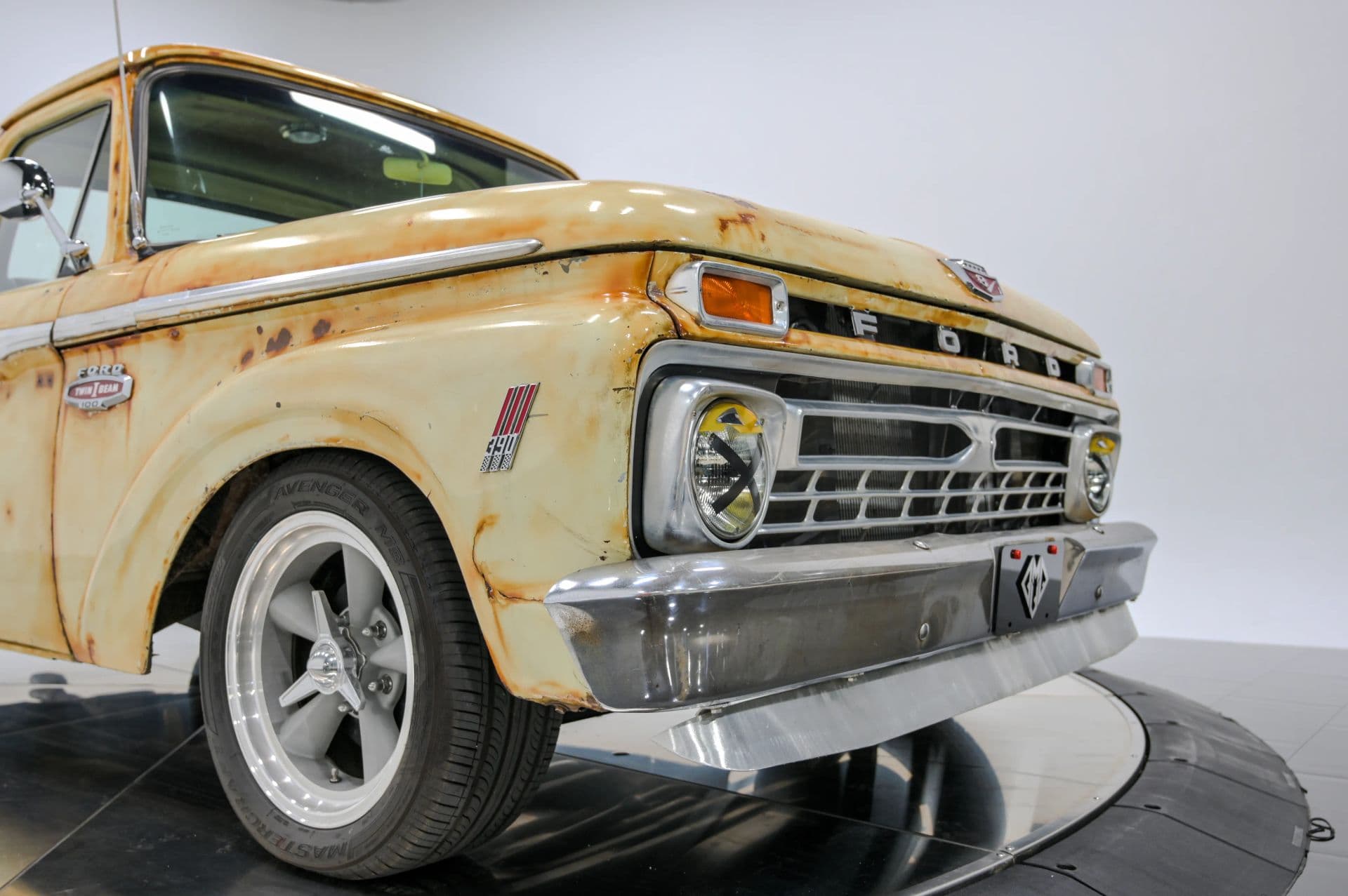 1966 Ford F100 - thumbnail 13
