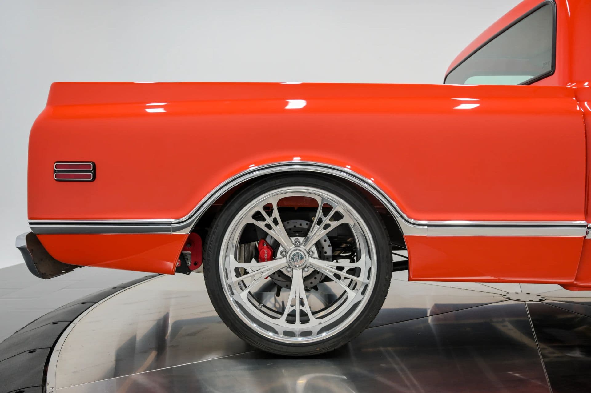 1970 Chevrolet C10 - thumbnail 23