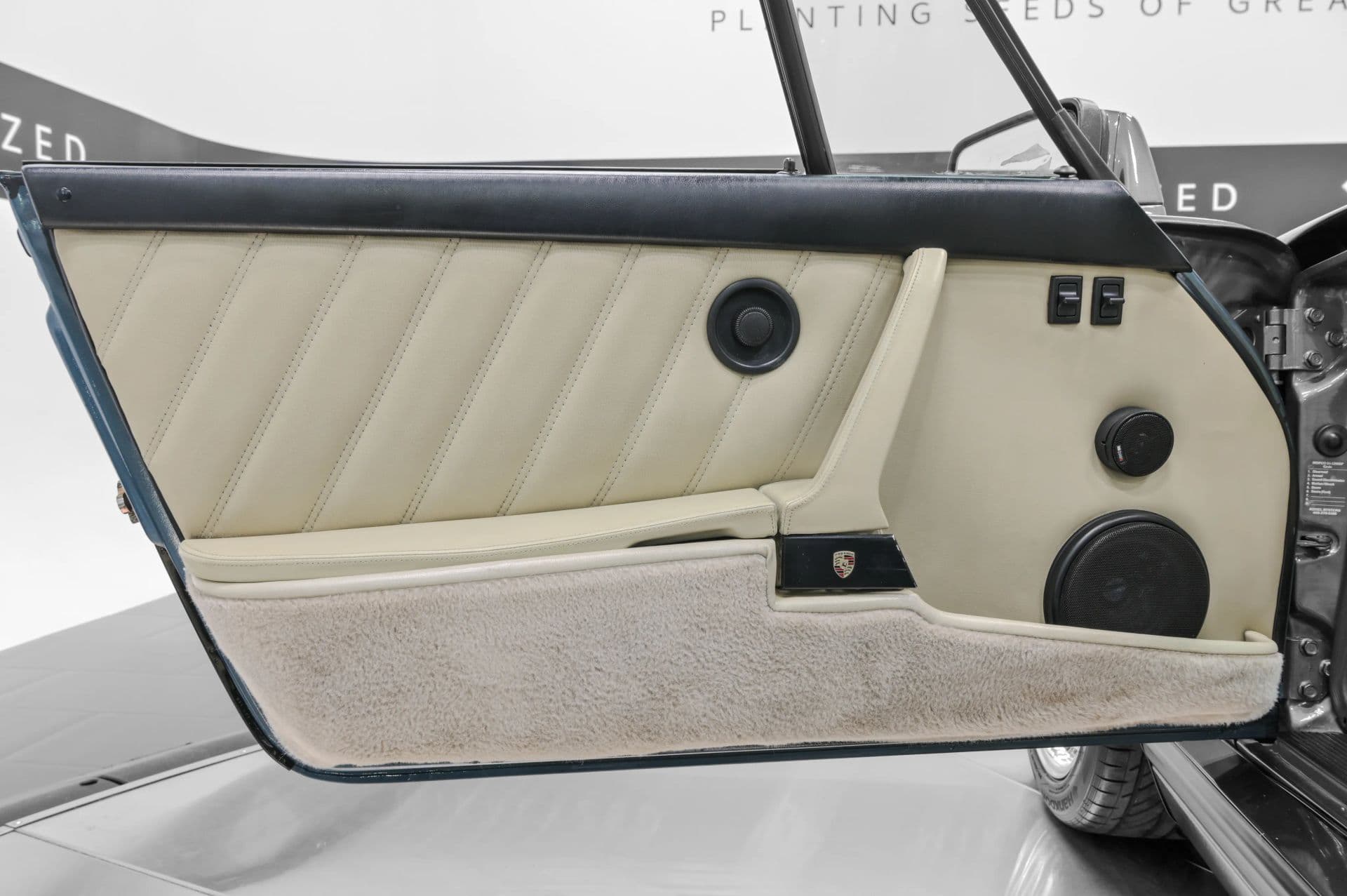 1987 Porsche 911 - Photo 34