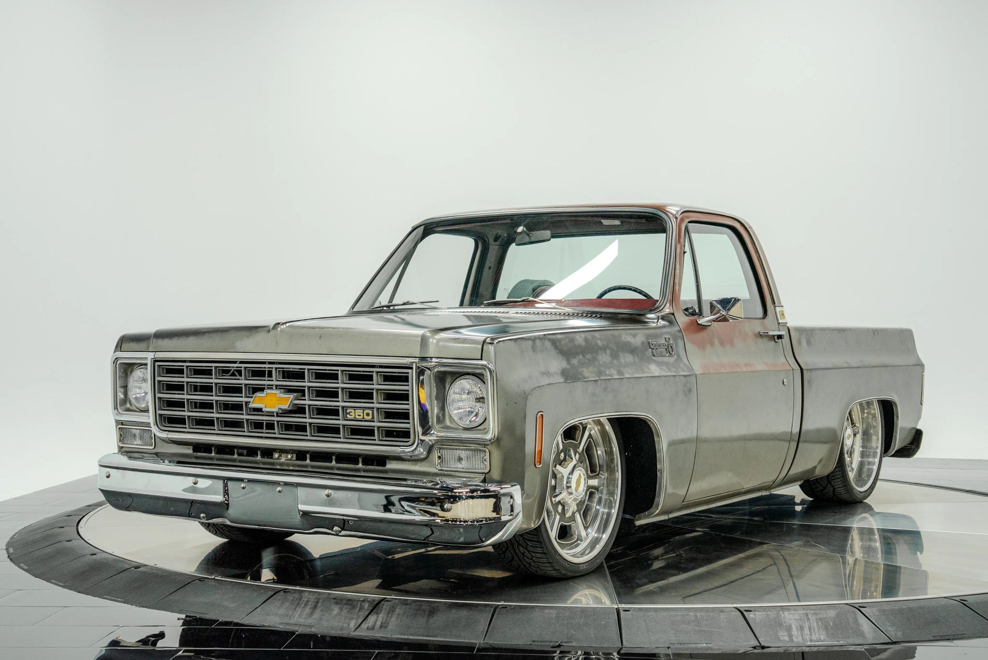 1975 Chevrolet C10 - photo 1 of 62