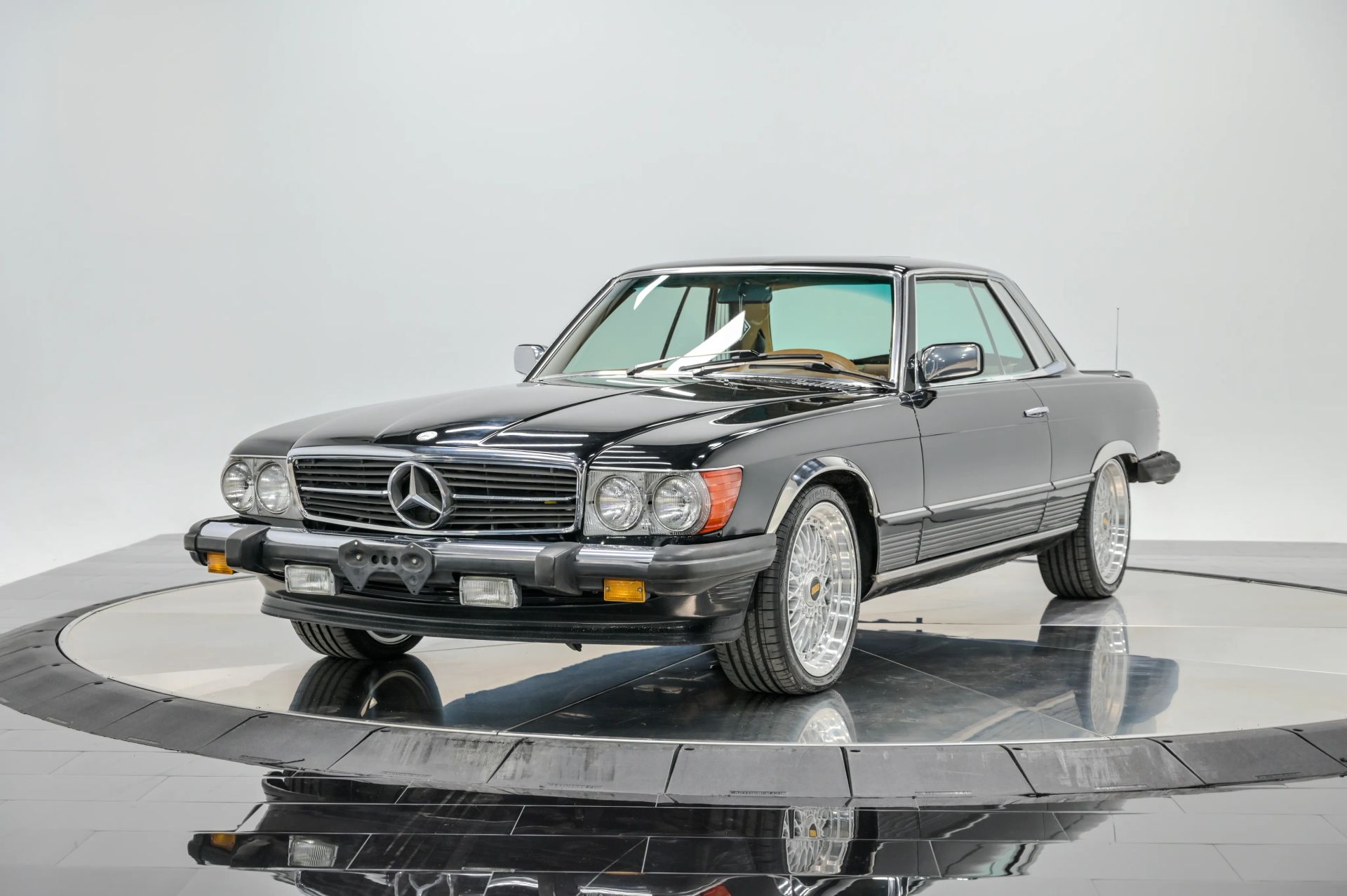 1979 Mercedes SLC - photo 1 of 43