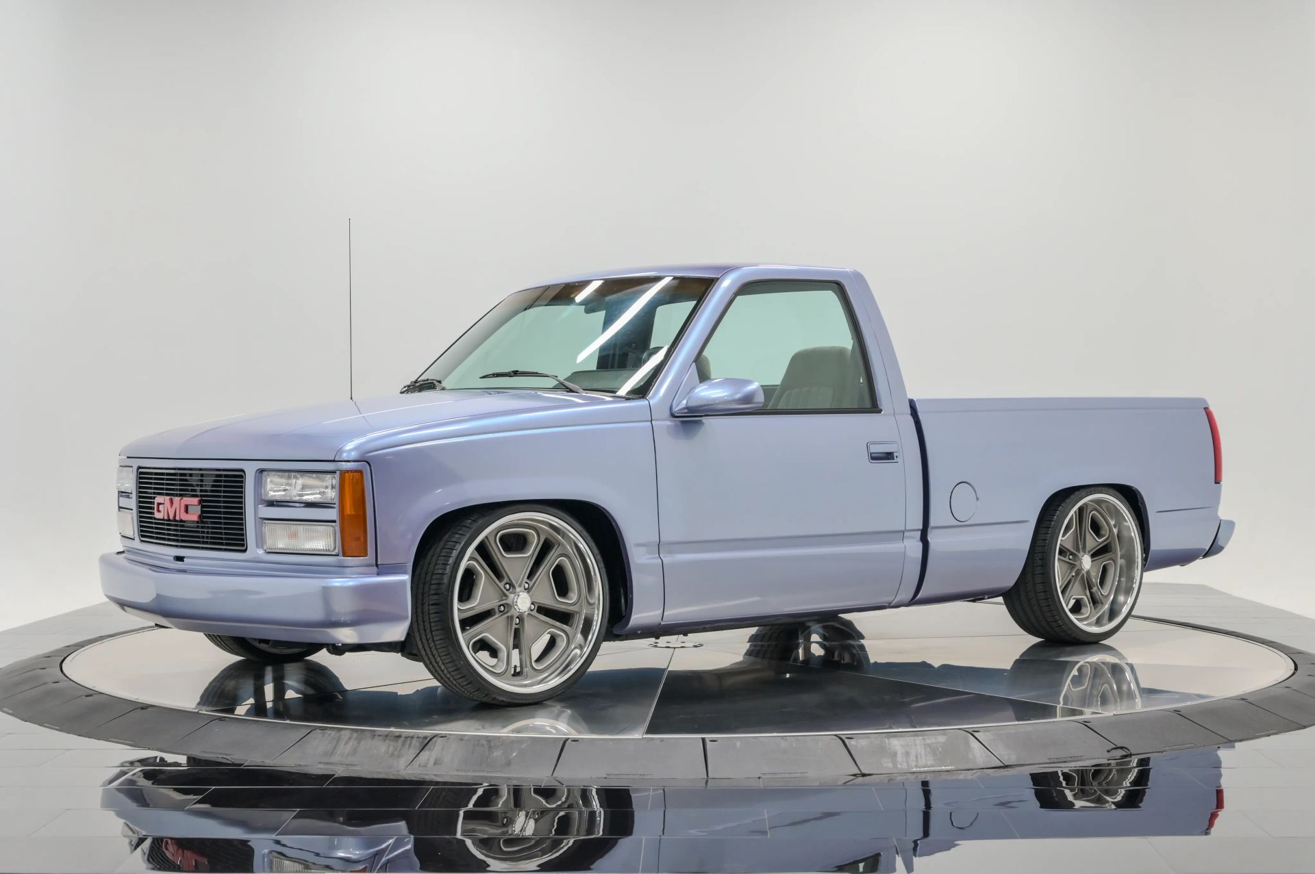 1990 GMC C/K1500 Sierra SL Reg Cab - photo 1 of 42