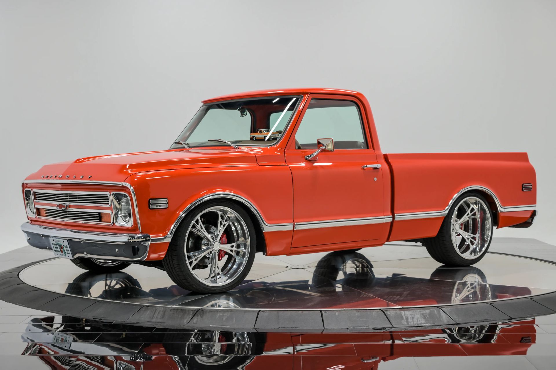 1970 Chevrolet C10 - photo 1 of 41