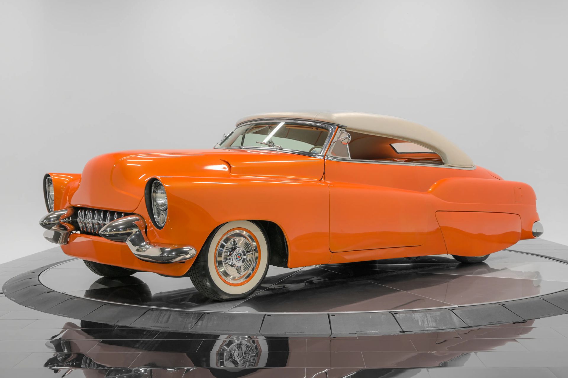 1953 Buick Roadmaster - photo 1 of 50