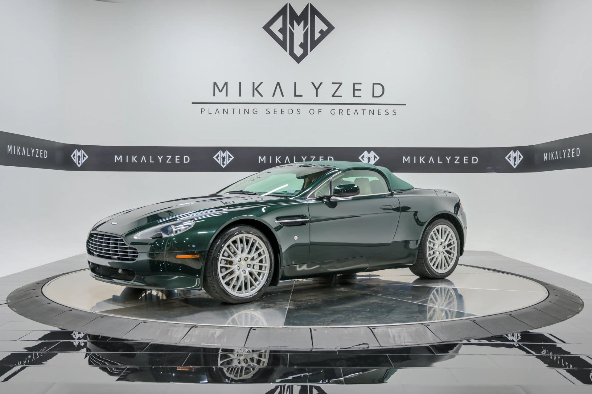 2009 Aston Martin Vantage, exterior