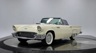 1957 Ford Thunderbird
